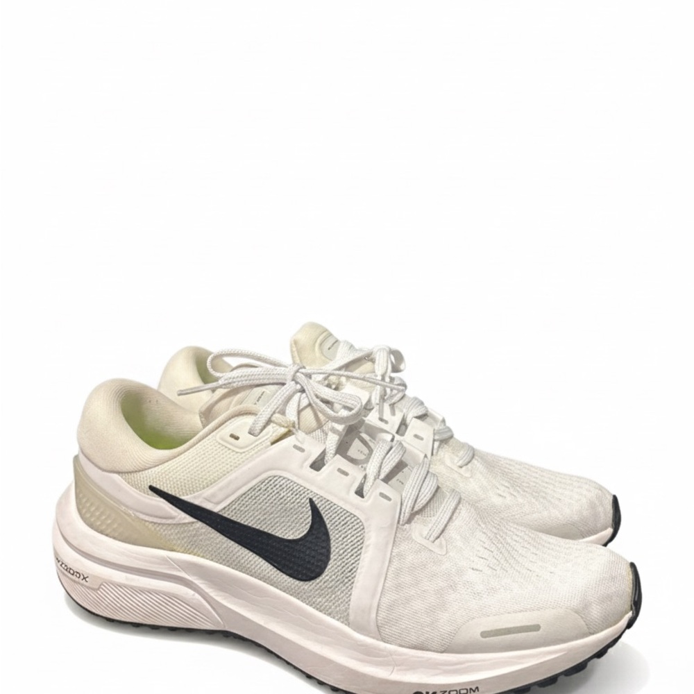 Nike Vomero 16 White/Black Size 8 Men’s